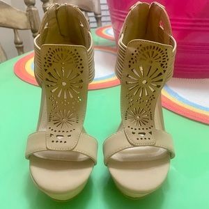 Bamboo nude wedge sandal worn once